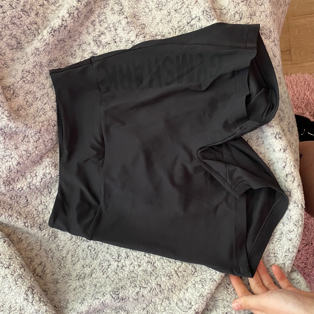 black gymshark shorts